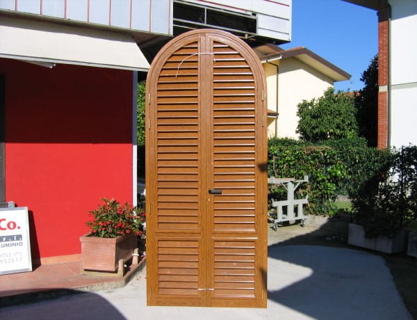 Vendita ed installazione di infissi a Pistoia